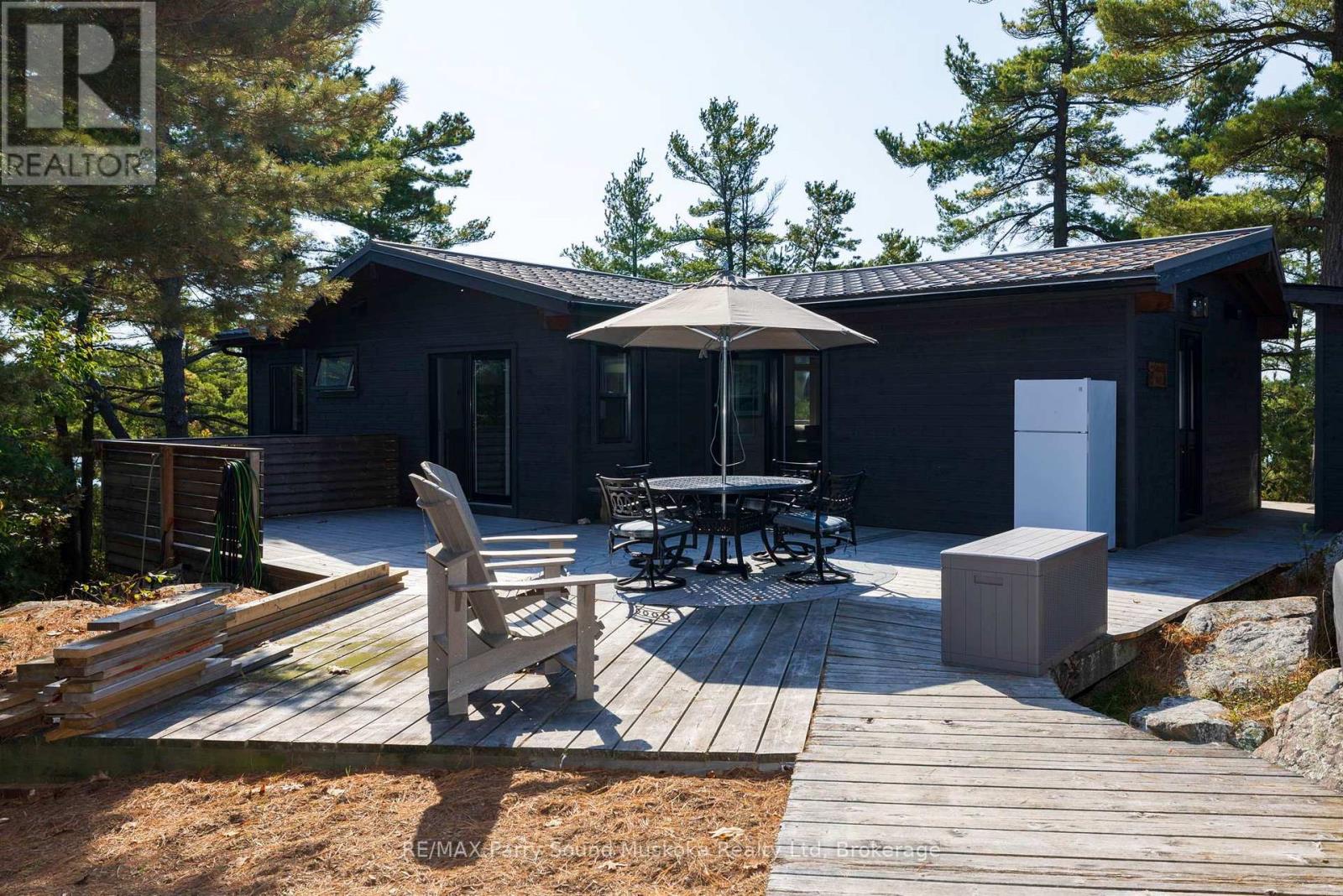 2 A258 (BLUEBERRY POINT) ISLAND - 28