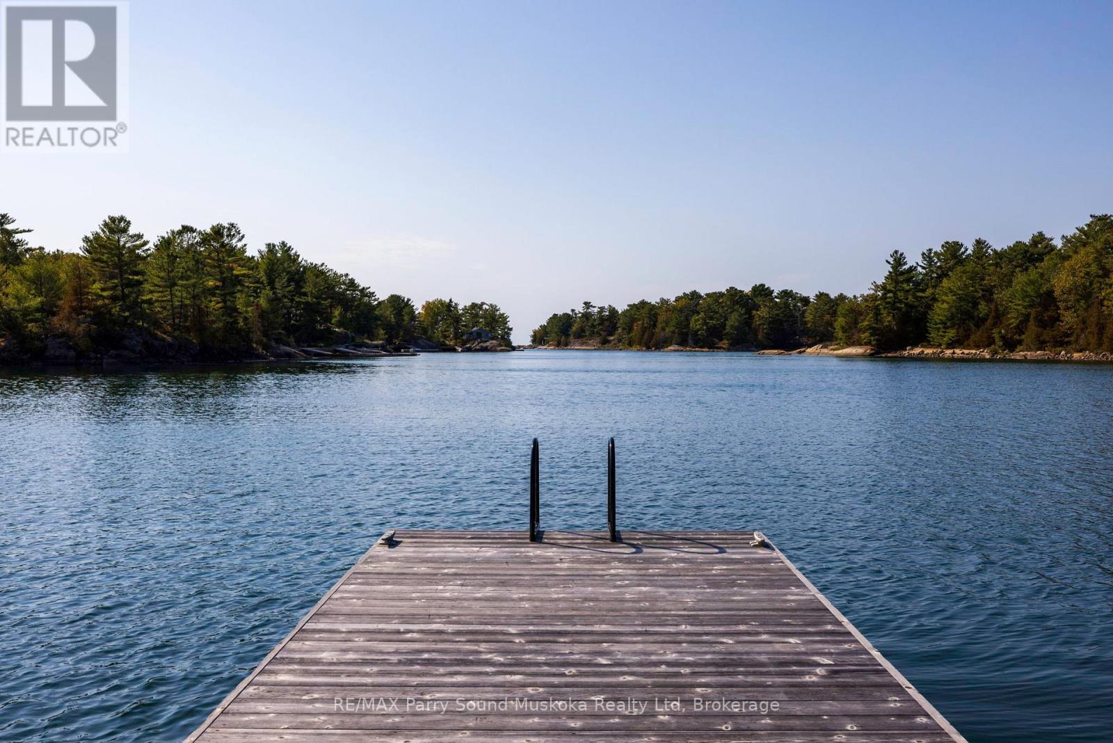 2 A258 (BLUEBERRY POINT) ISLAND - 49