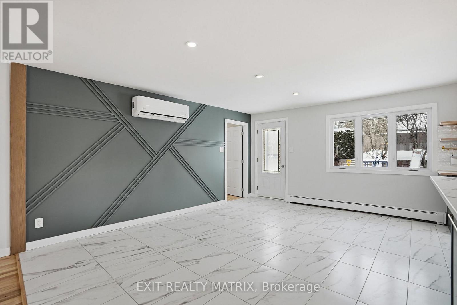 805 CARTIER BOULEVARD - 14