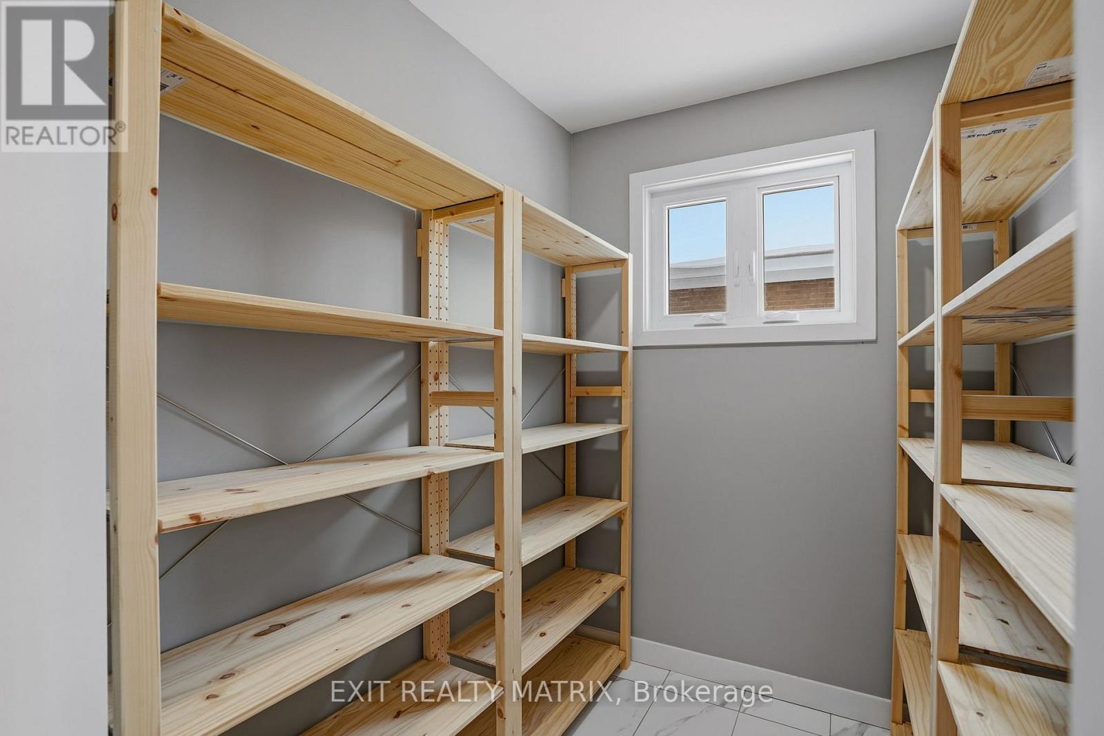 805 CARTIER BOULEVARD - 21
