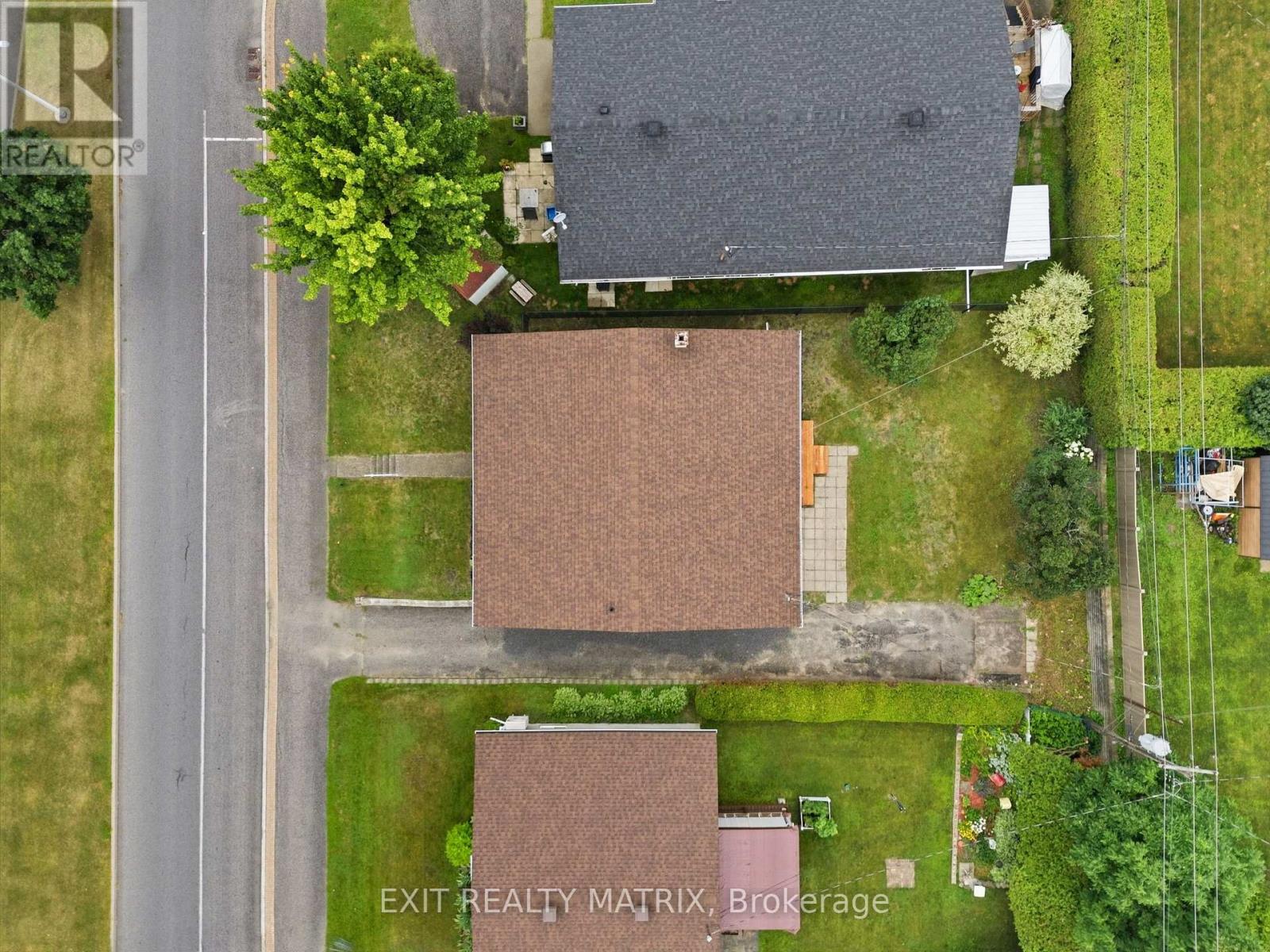 805 CARTIER BOULEVARD - 42
