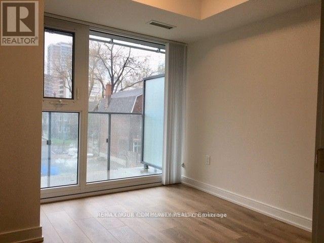 #302 50 WELLESLEY STREET E - 27