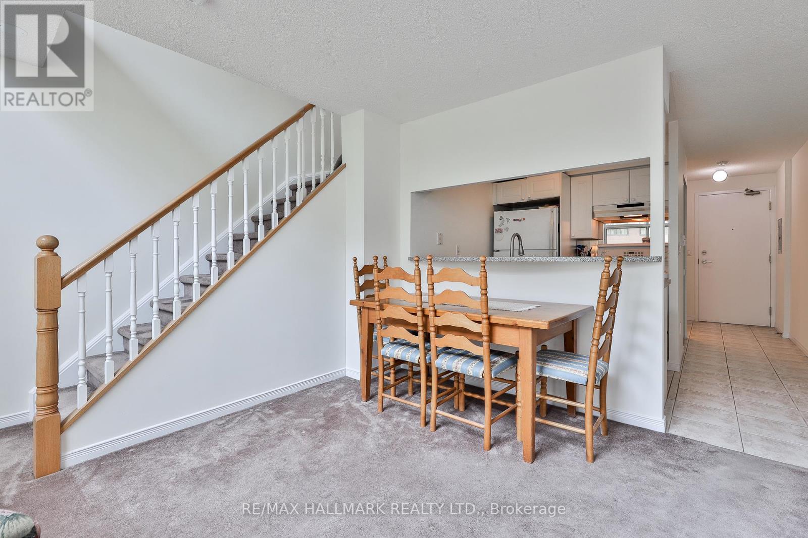 #528 109 FRONT STREET E - 13