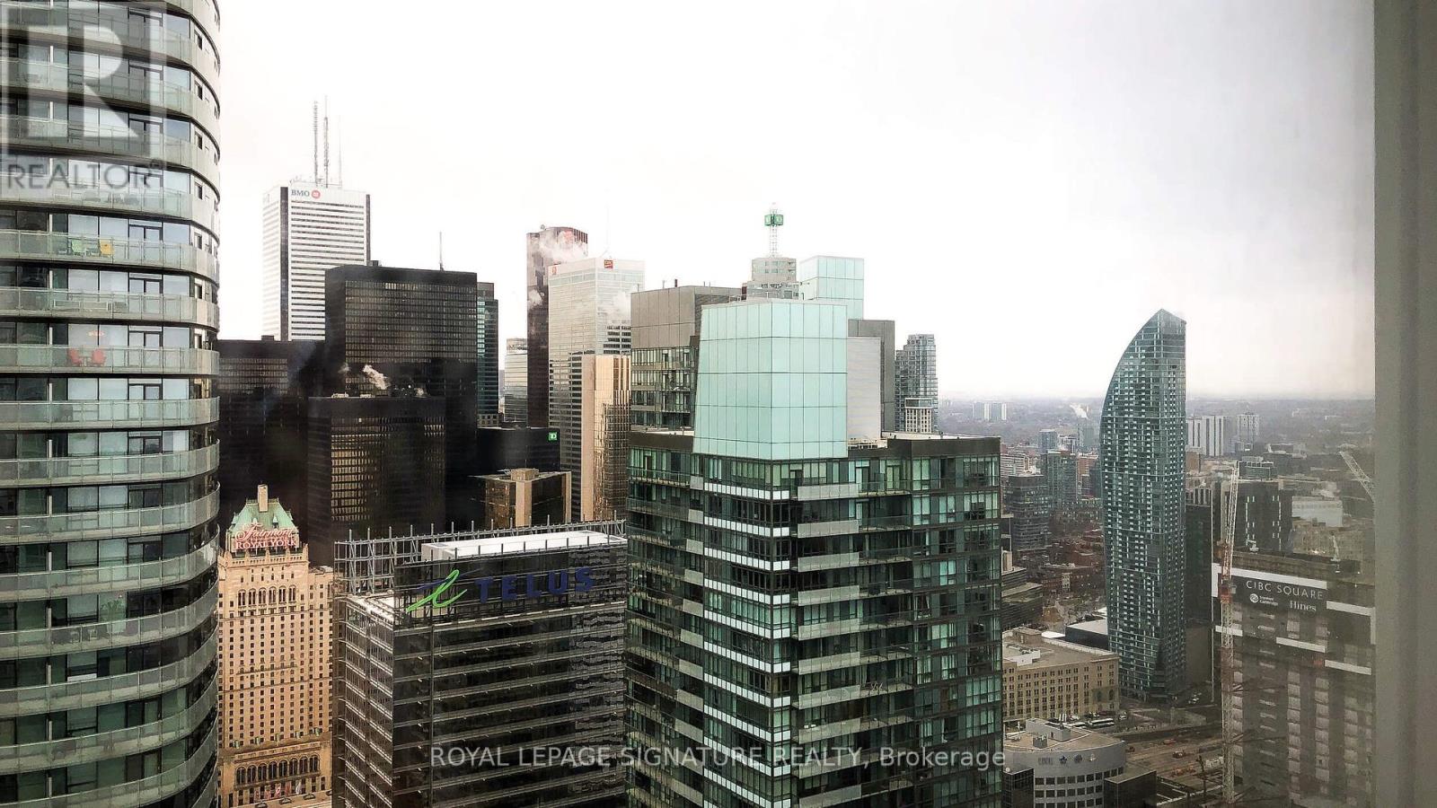 #5601 10 YORK STREET - 8