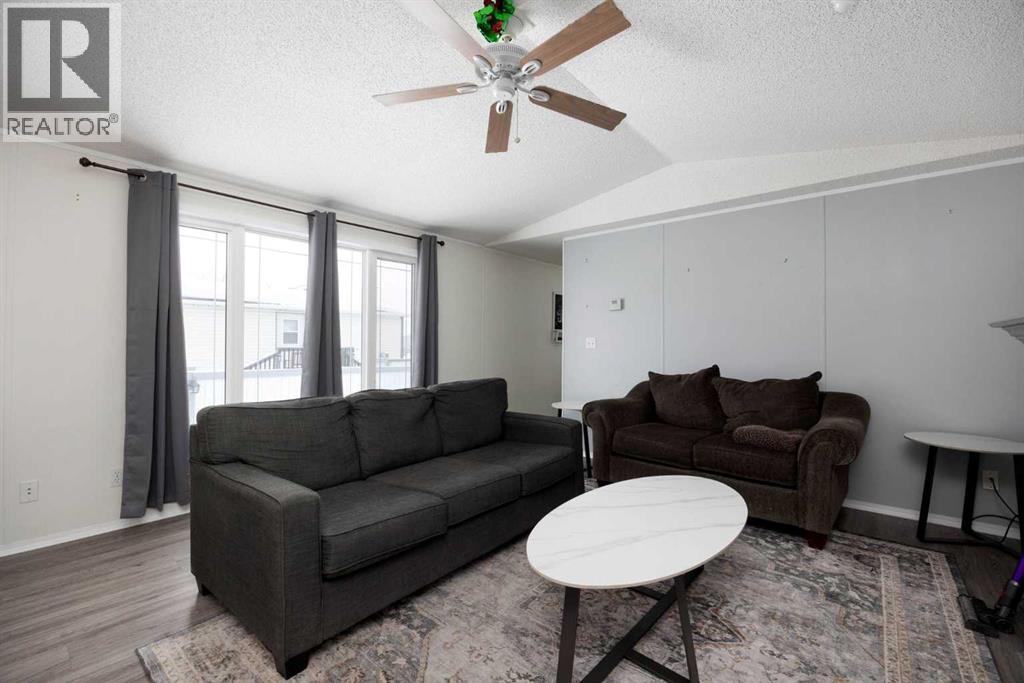 488 Harpe Way - 9