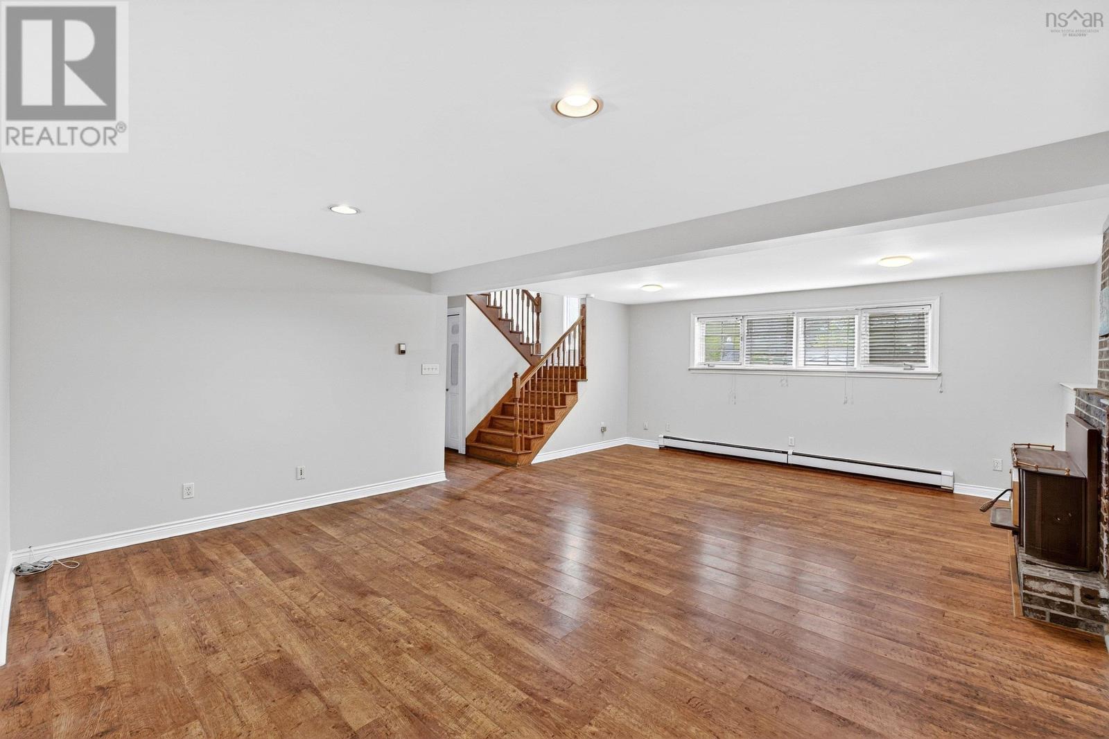 49 Gourok Avenue - 30