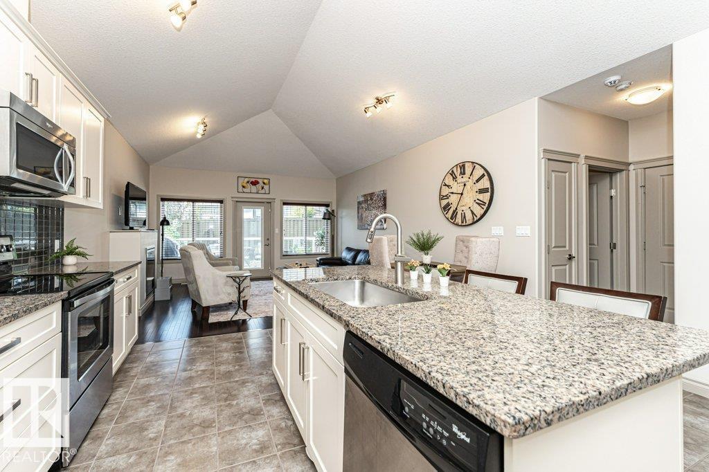#15 175 MCCONACHIE DR NW - 13
