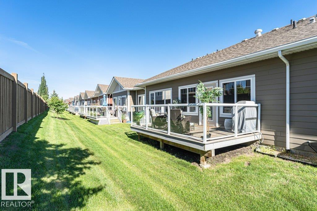 #15 175 MCCONACHIE DR NW - 33