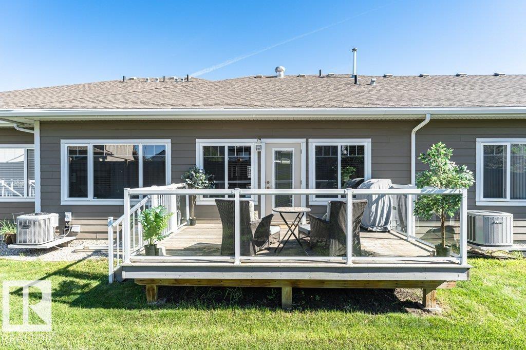 #15 175 MCCONACHIE DR NW - 34