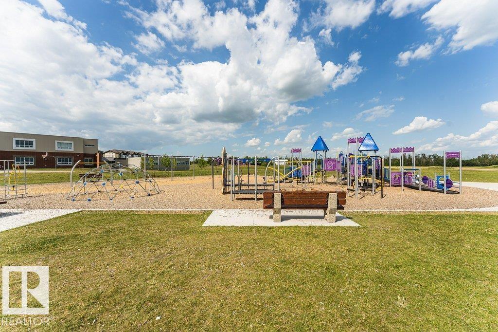 #15 175 MCCONACHIE DR NW - 39