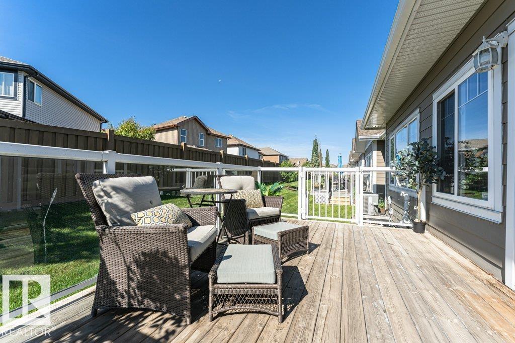 #15 175 MCCONACHIE DR NW - 36