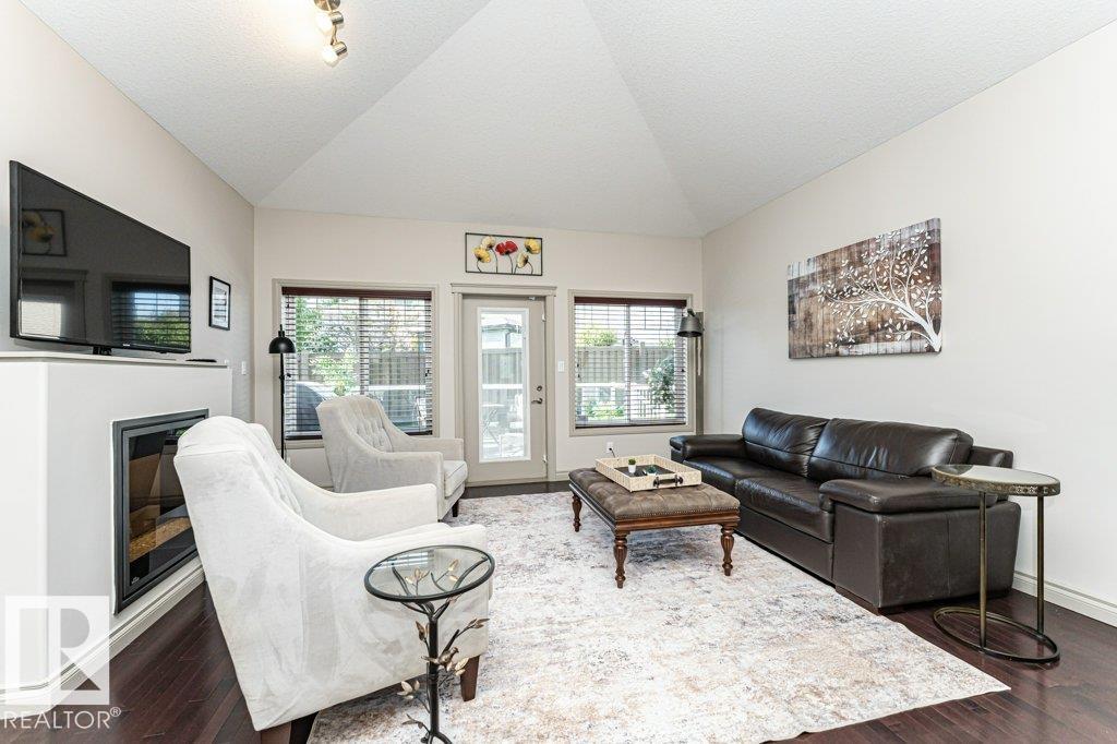 #15 175 MCCONACHIE DR NW - 19