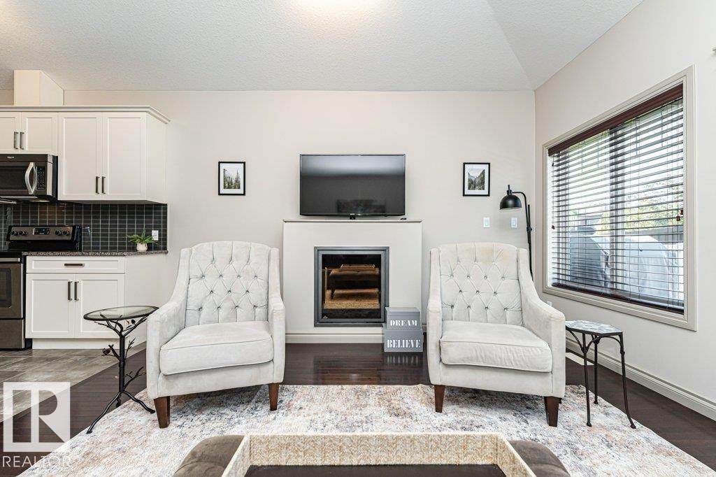#15 175 MCCONACHIE DR NW - 22