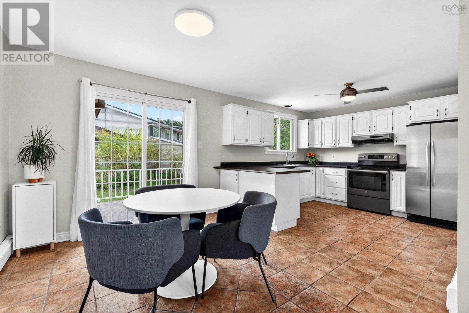49 Gourok Avenue - 14