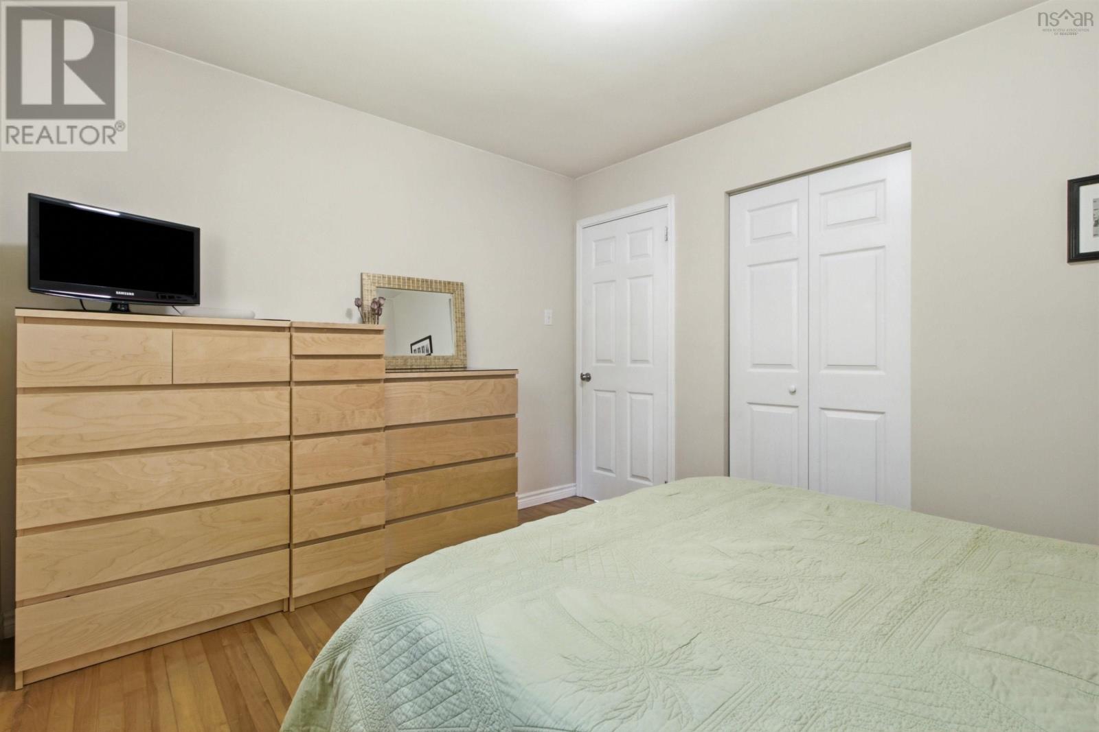 189 Lakeview Road - 25