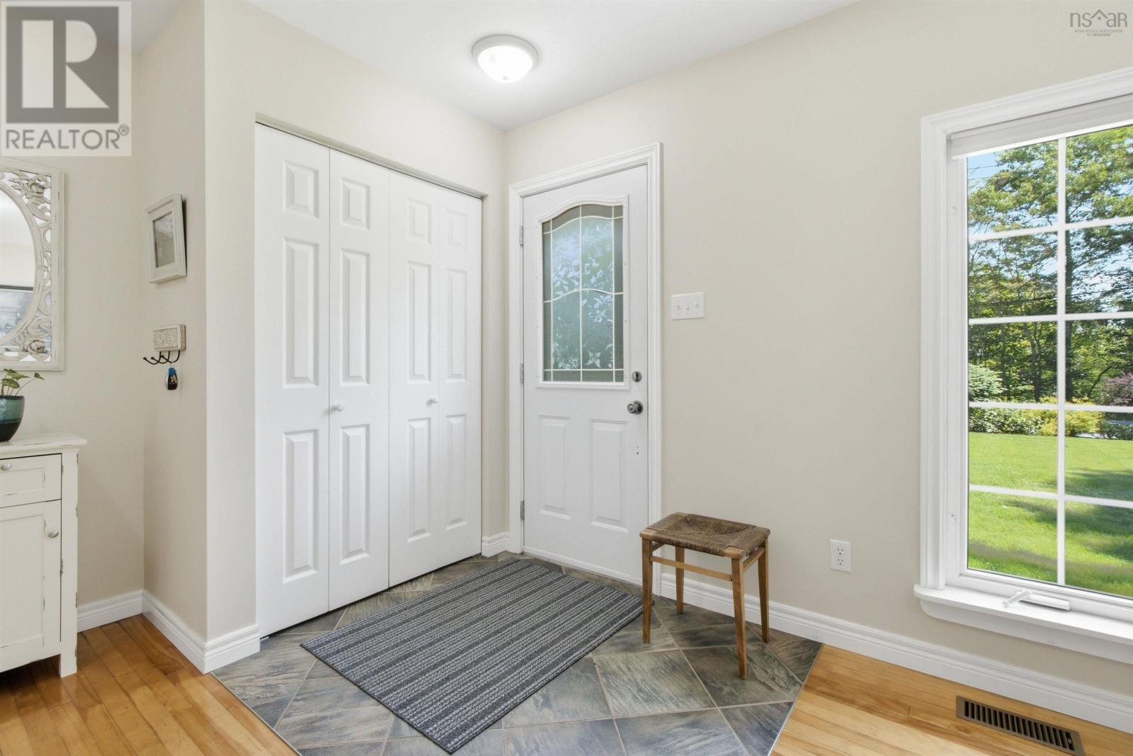 189 Lakeview Road - 4