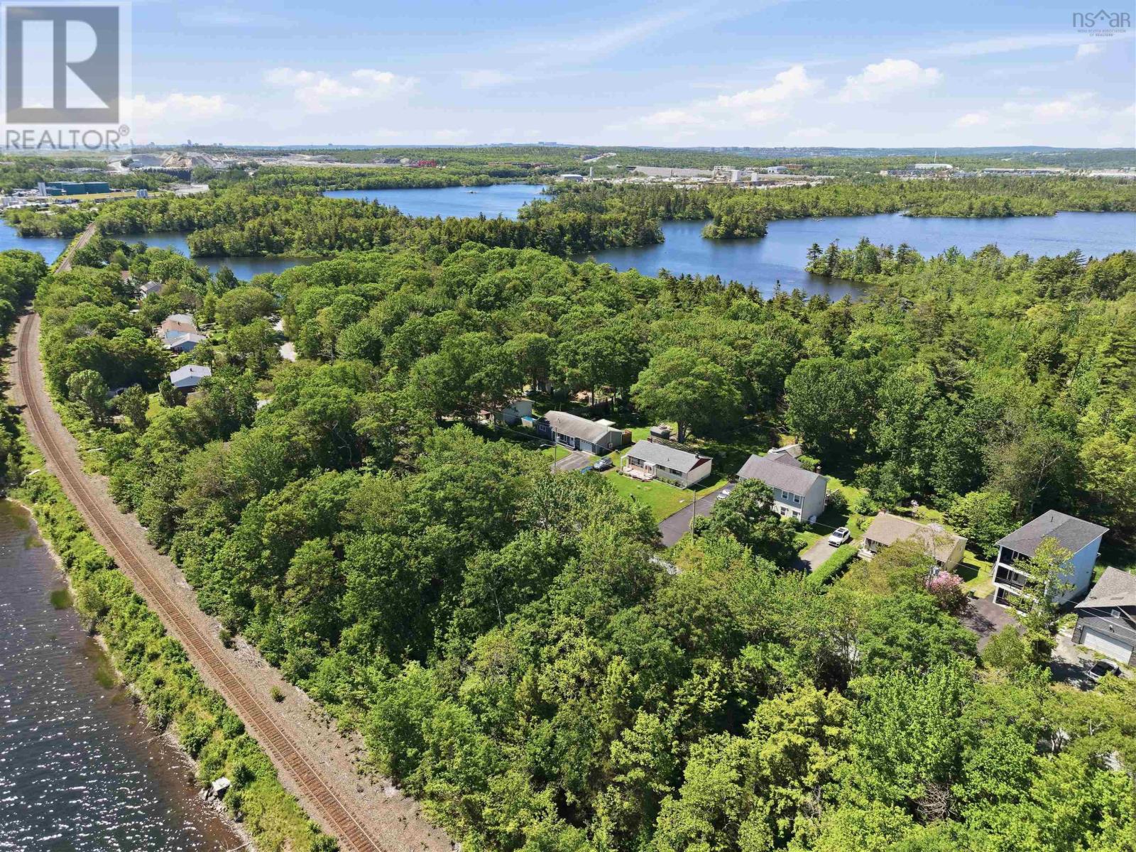 189 Lakeview Road - 48