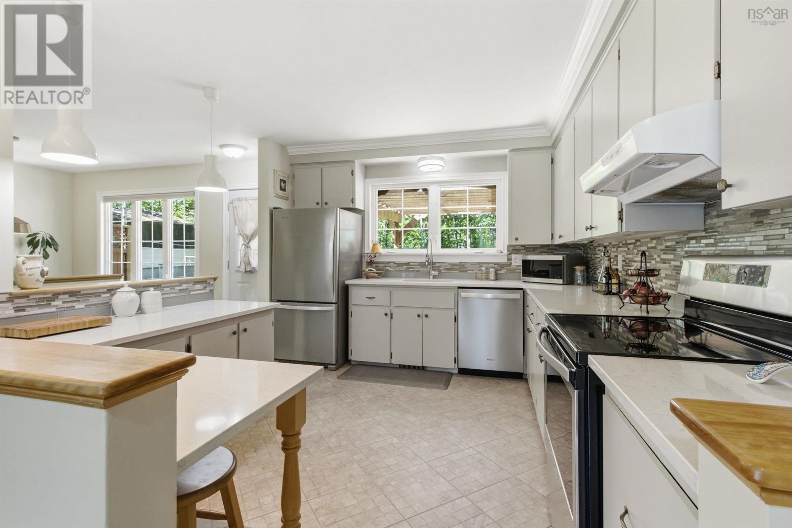 189 Lakeview Road - 9