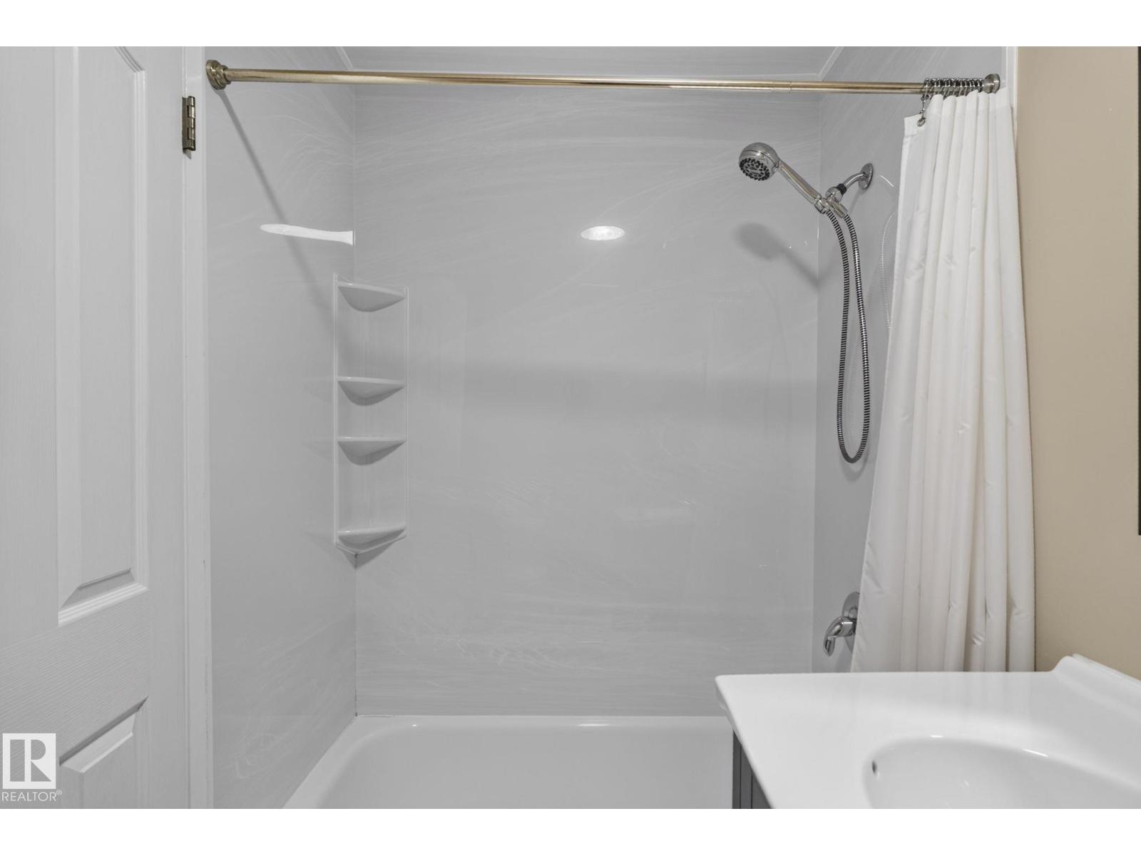 14703 58 AVE NW - 31