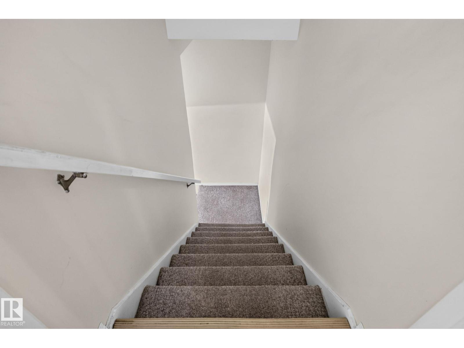 14703 58 AVE NW - 32