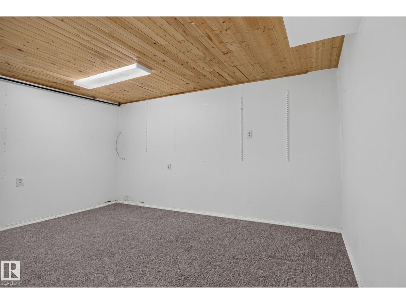 14703 58 AVE NW - 37