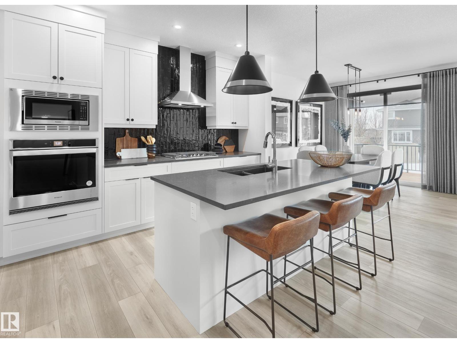 3926 CHRUSTAWKA PL SW - 1