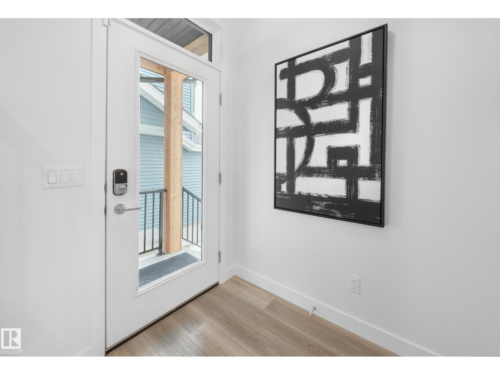 3926 CHRUSTAWKA PL SW - 10