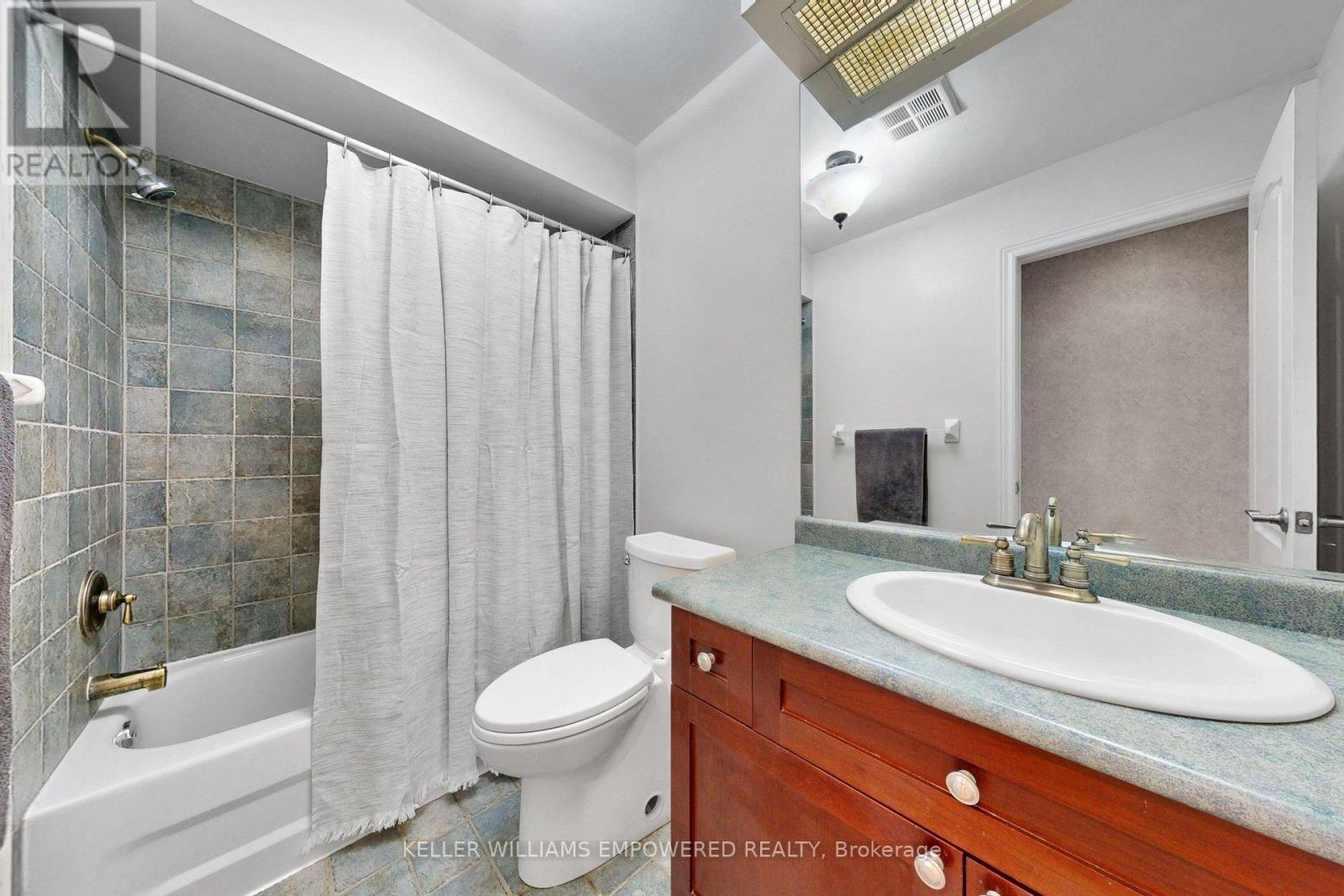 #26 190 HARDING BOULEVARD W - 23