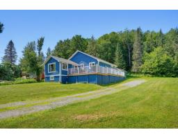 453 Ch. De La Rivière-blanche, Mayo, QC J8L4K5 Photo 30