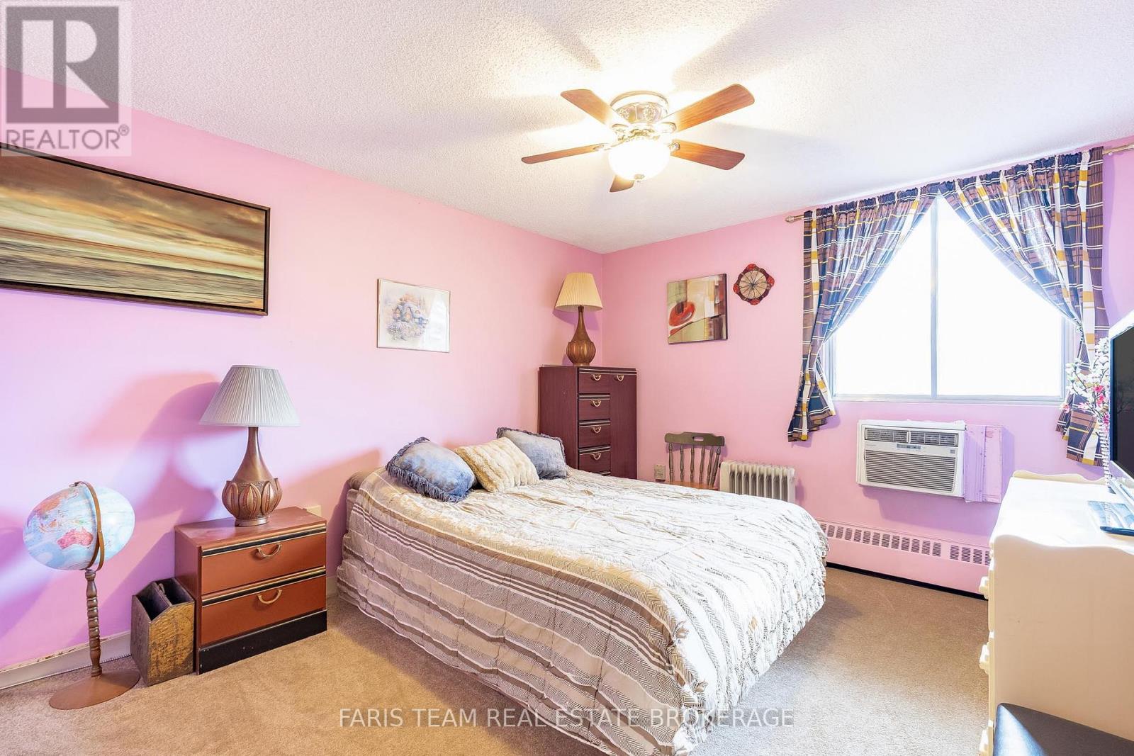 #48 2 ALBERT STREET - 15