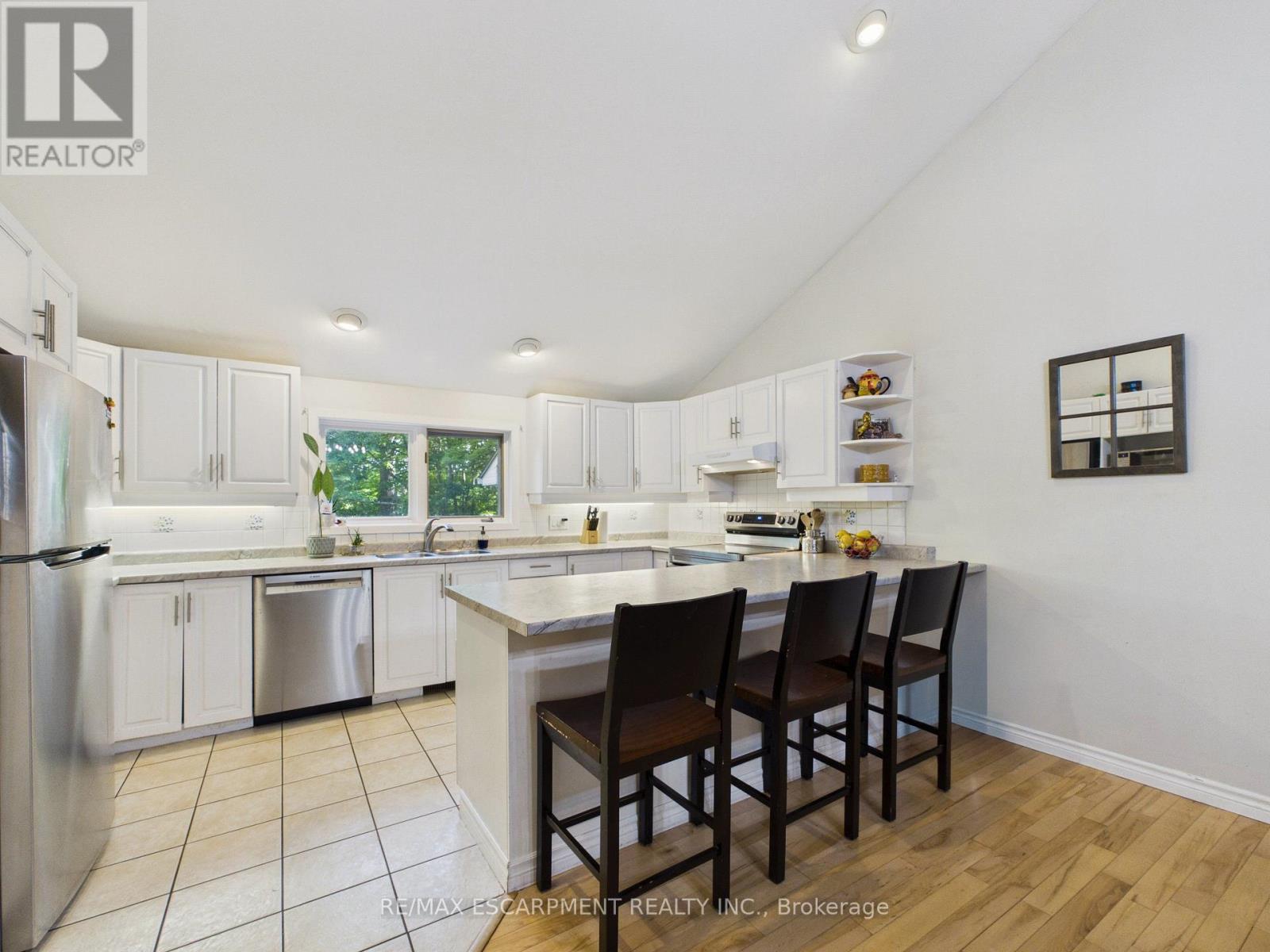 1060 GOLDEN BEACH ROAD - 6
