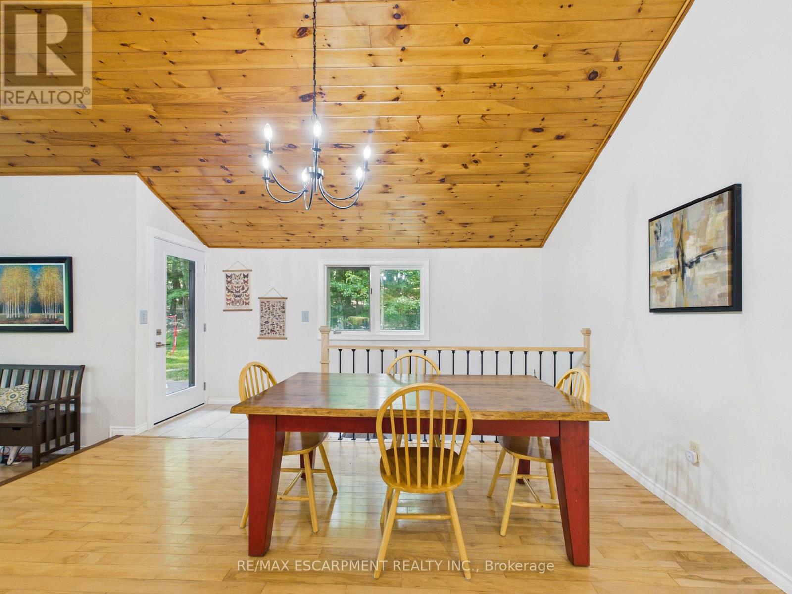 1060 GOLDEN BEACH ROAD - 9
