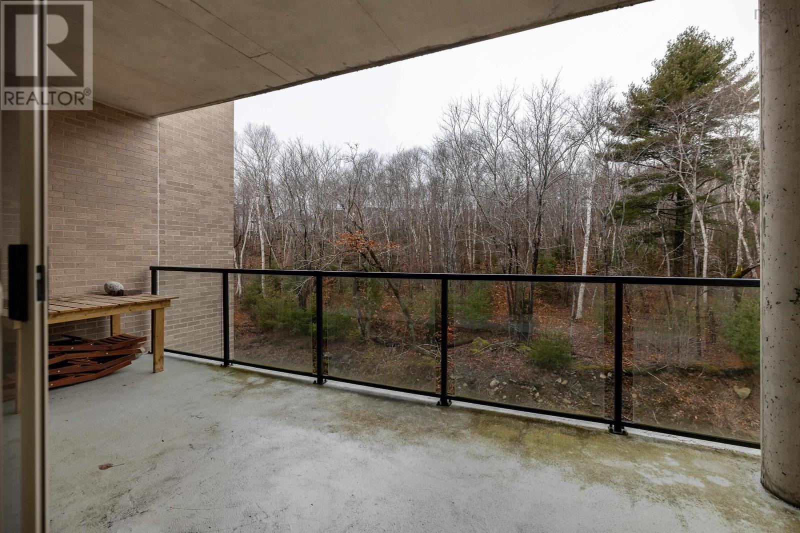 #302 267 Gary Martin Drive - 18