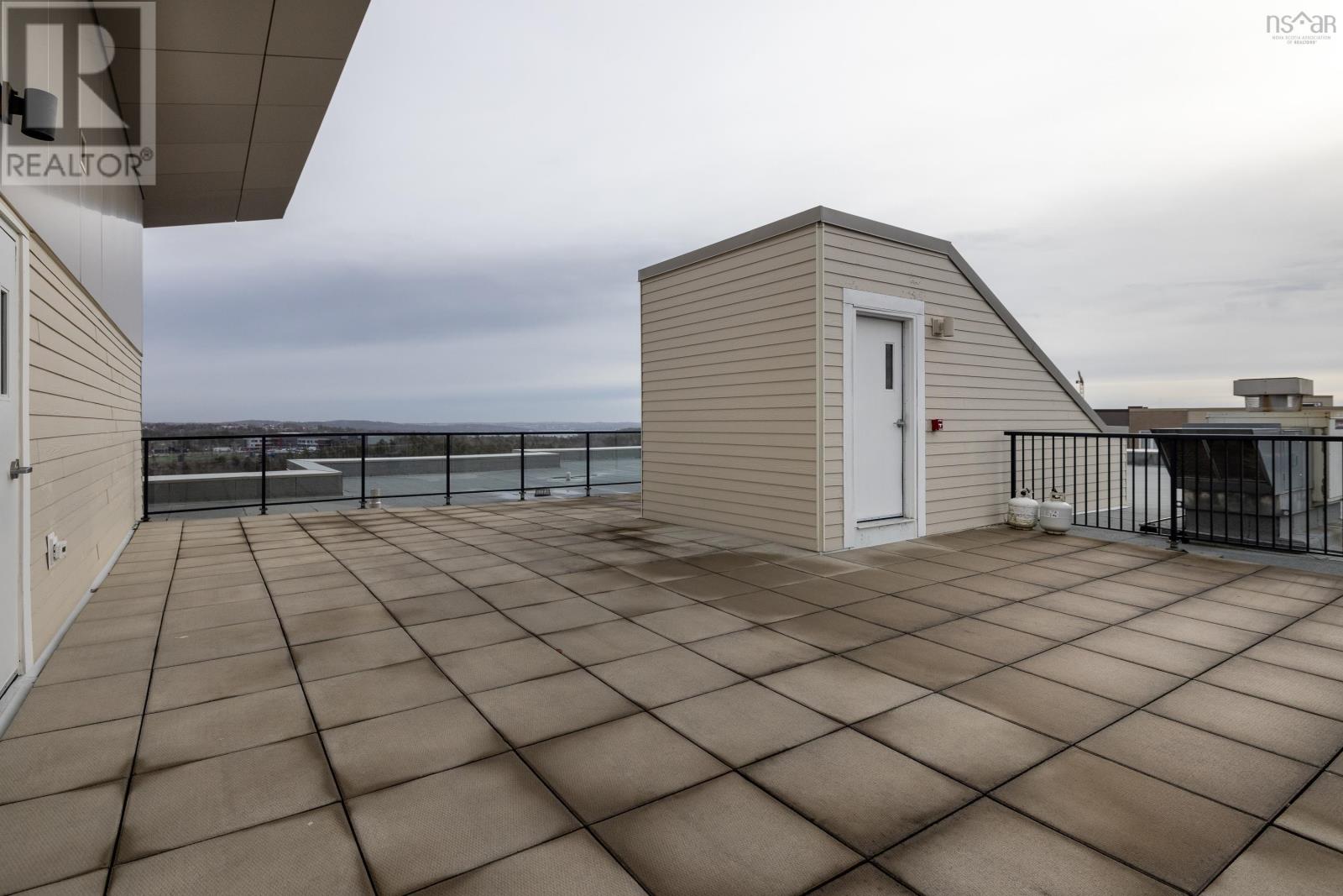 #302 267 Gary Martin Drive - 27
