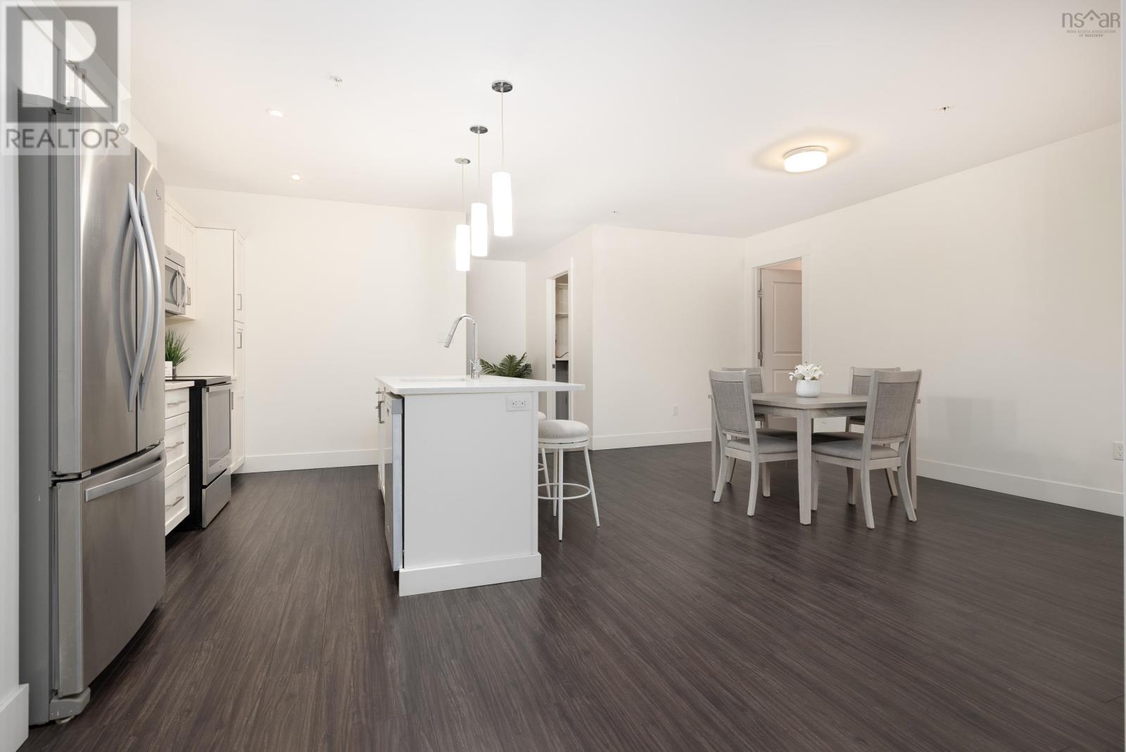 #302 267 Gary Martin Drive - 4