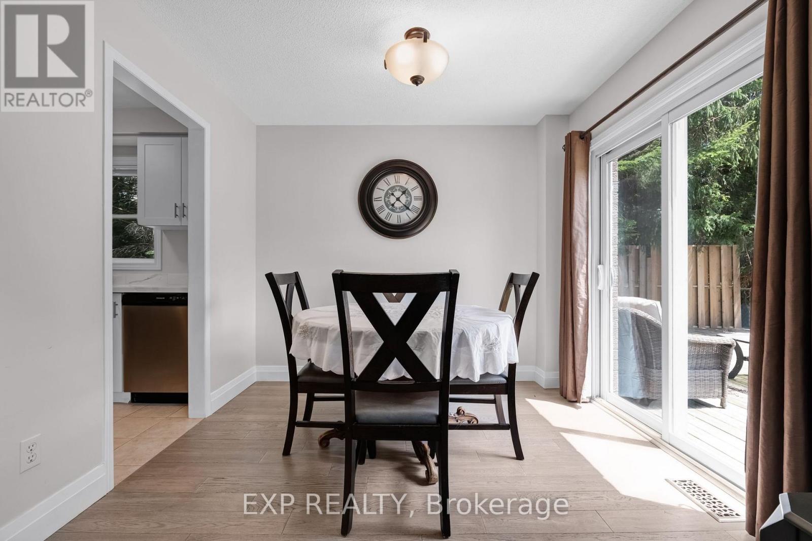 14 RUSSELL HILL ROAD - 11