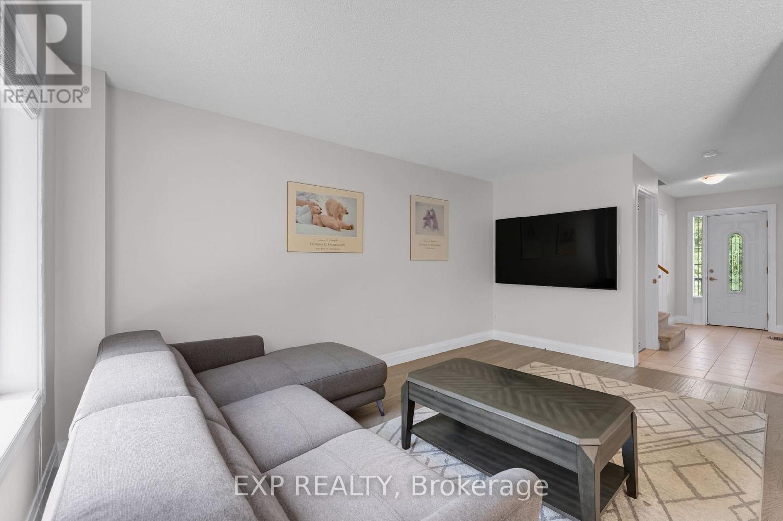 14 RUSSELL HILL ROAD - 14