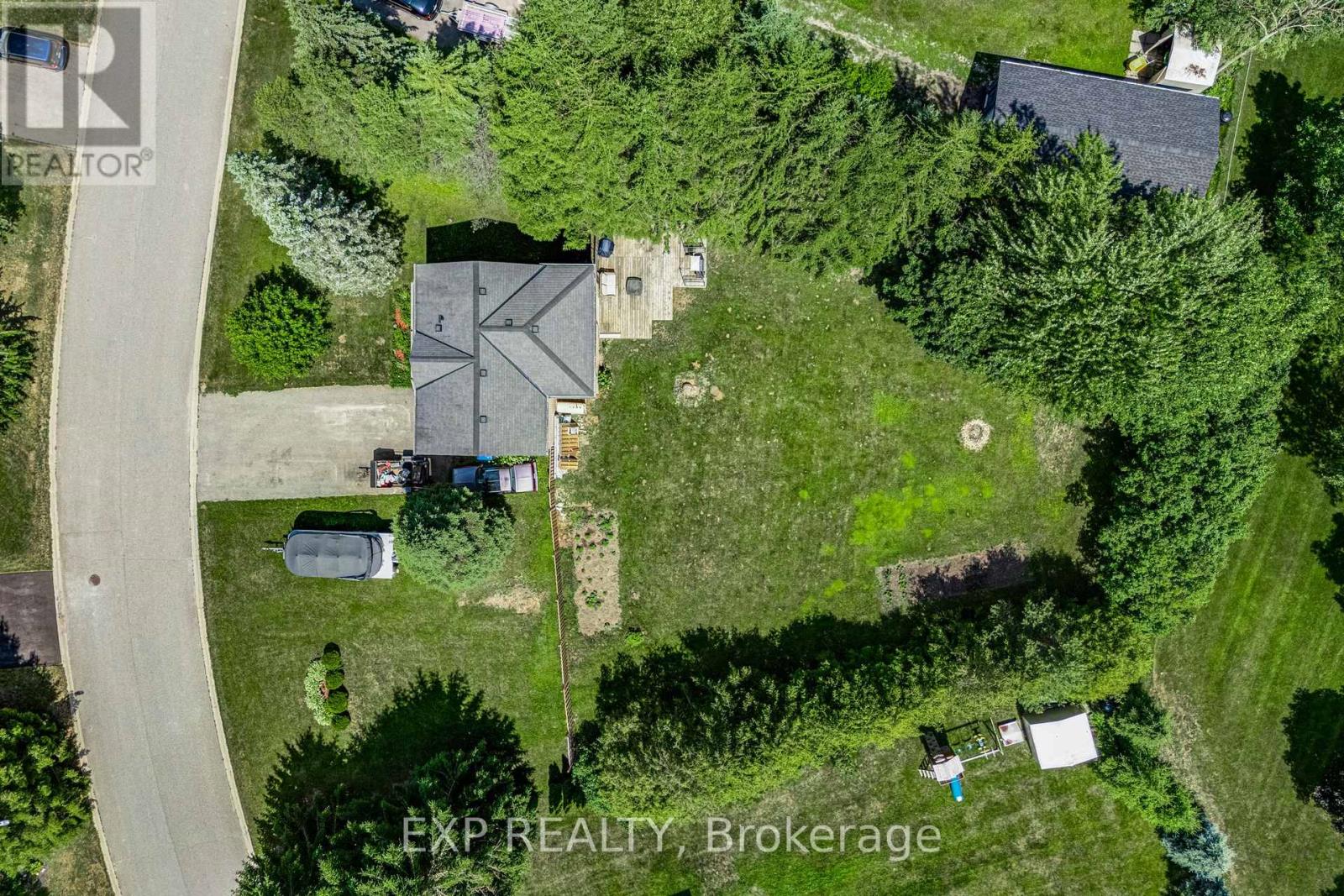14 RUSSELL HILL ROAD - 38