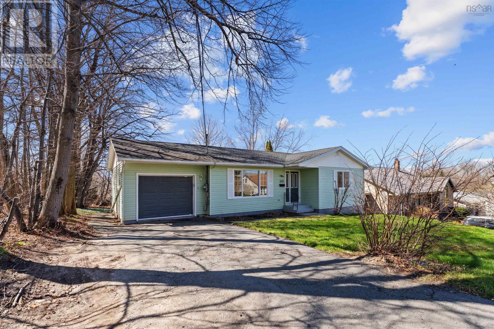 332 Wilson Street - 10