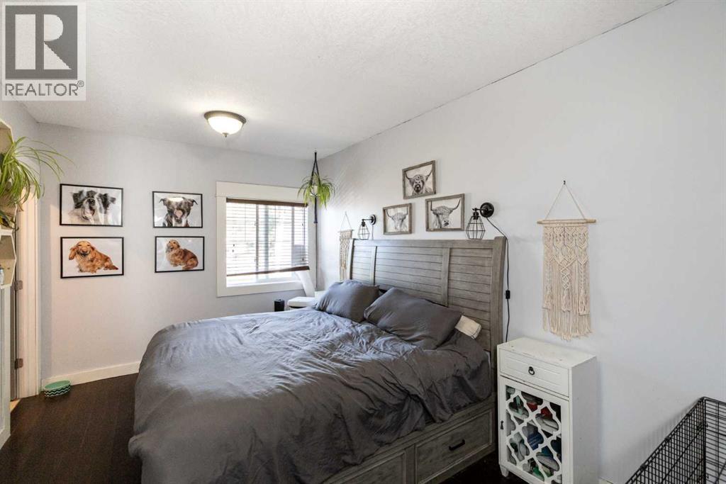 6006B 52 Avenue — photo 15