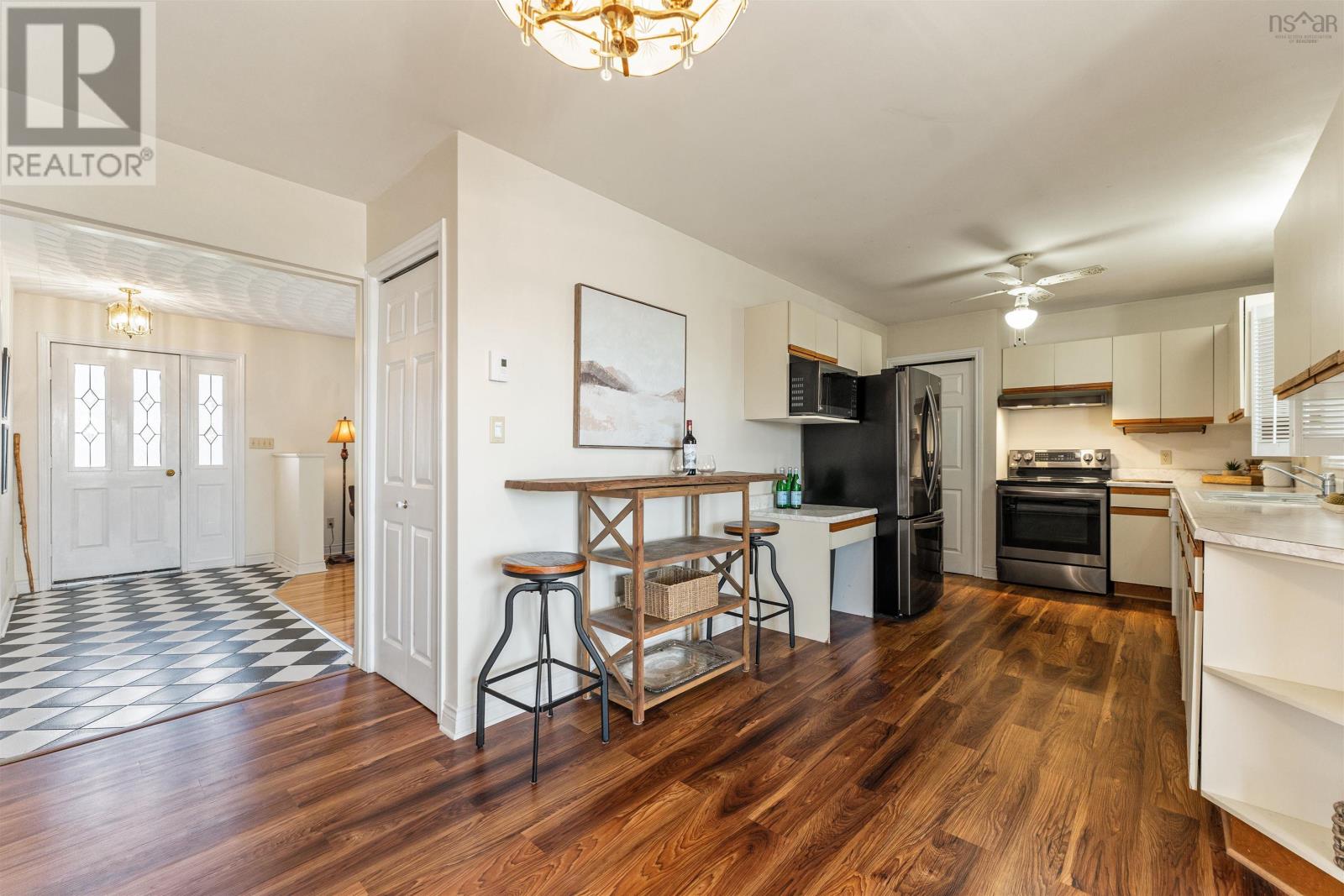 332 Wilson Street - 16