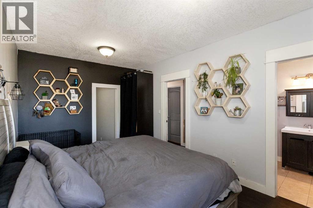 6006B 52 Avenue — photo 17