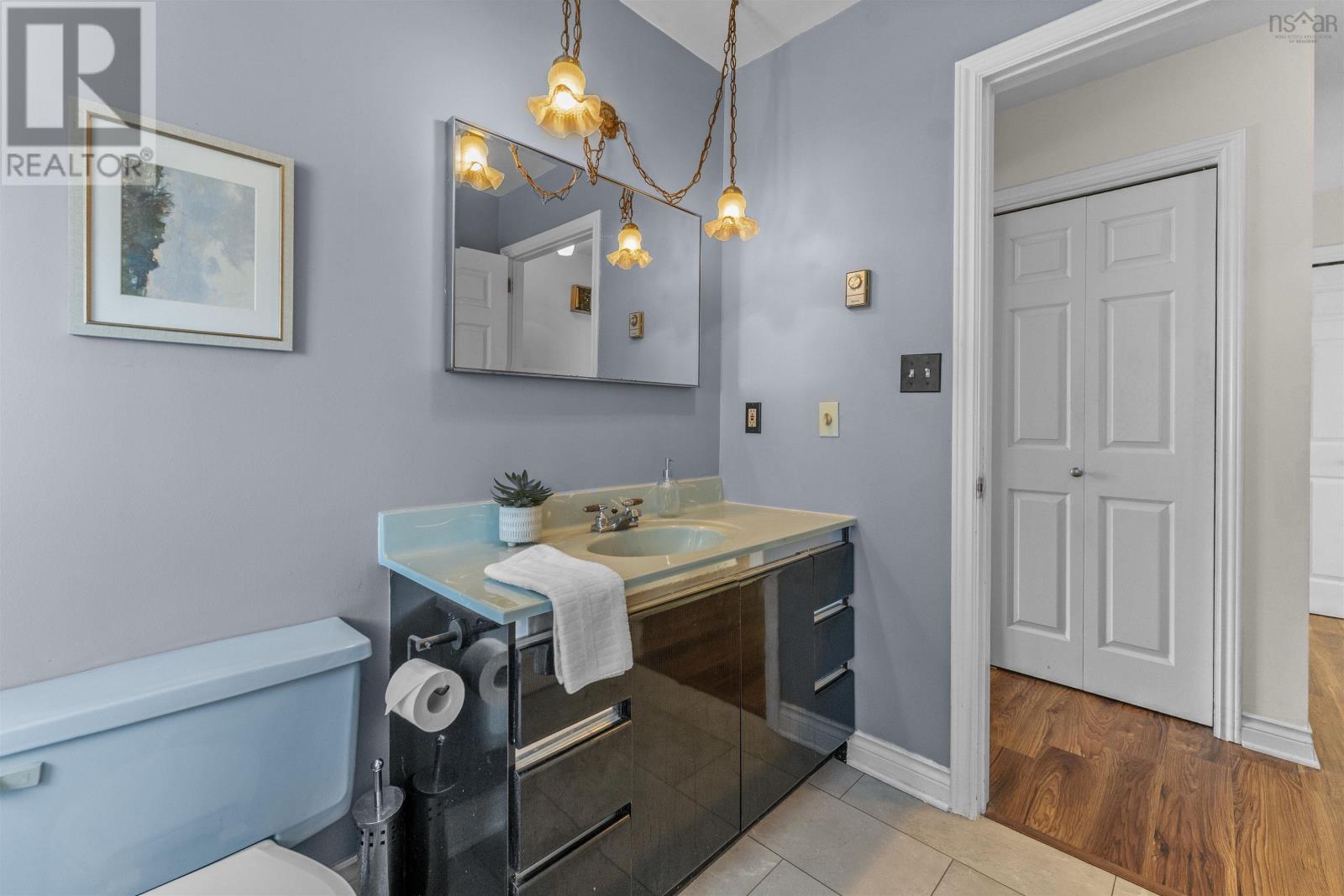 332 Wilson Street - 38