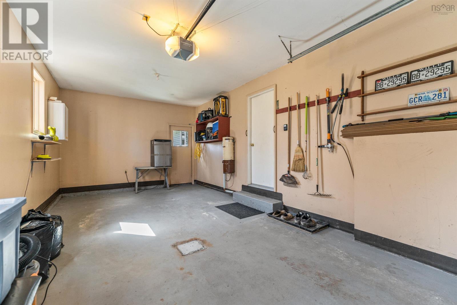 332 Wilson Street - 50