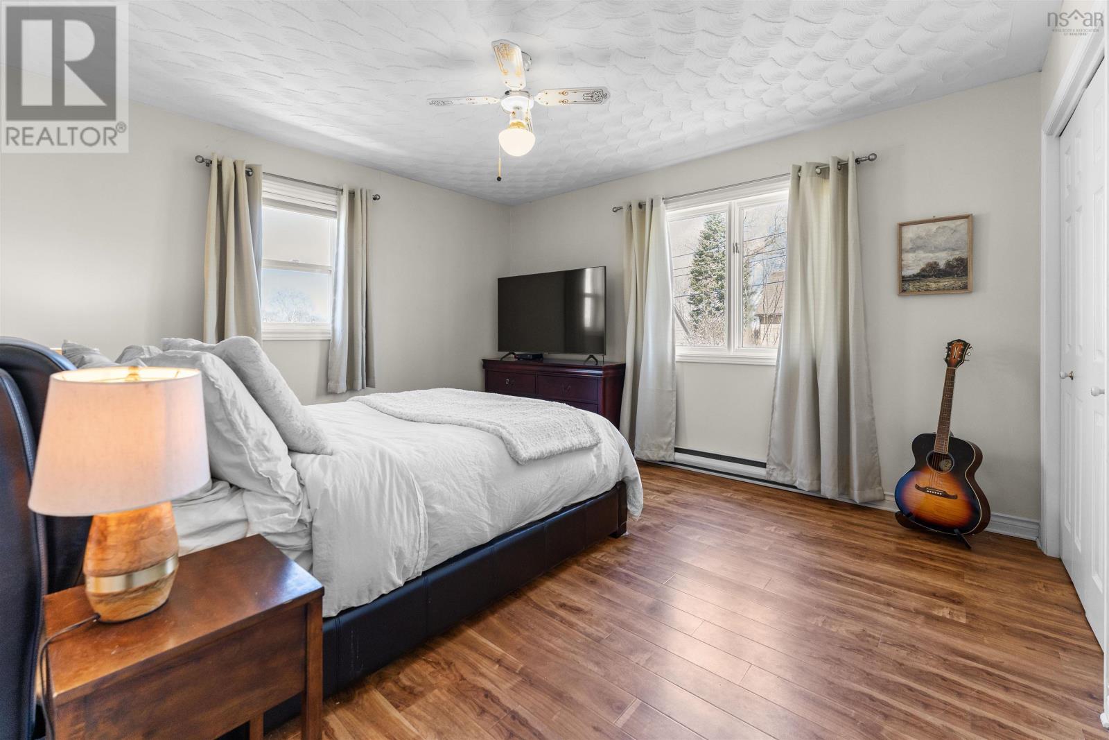 332 Wilson Street - 35