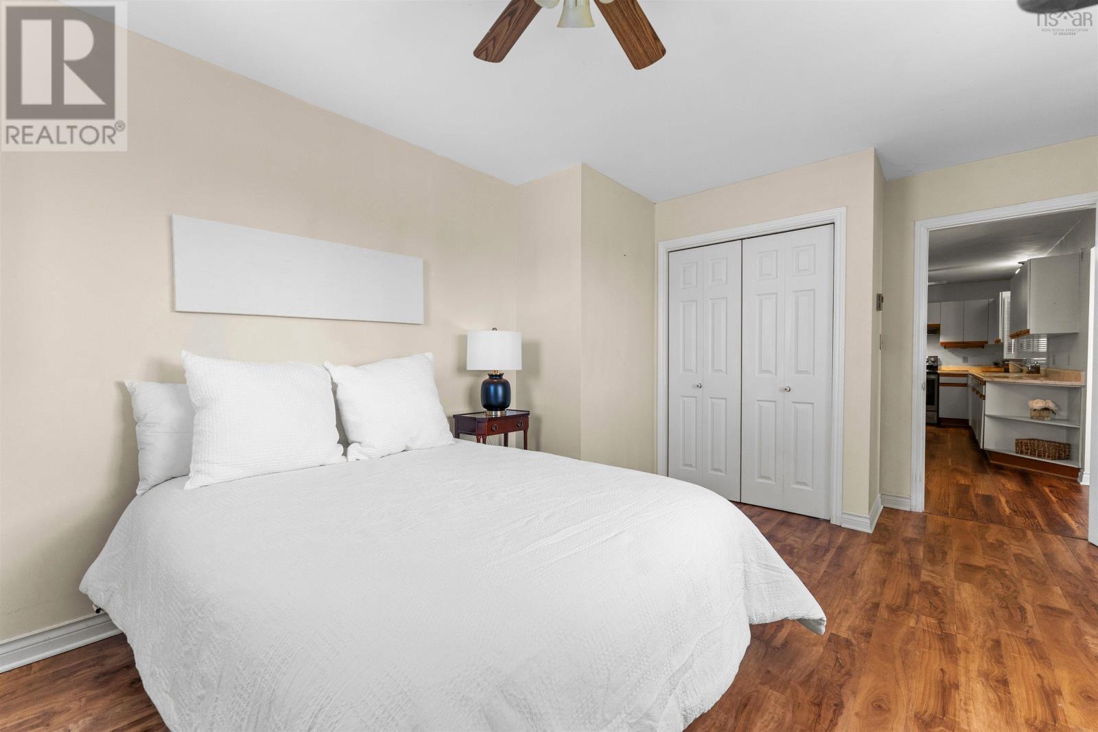 332 Wilson Street - 33