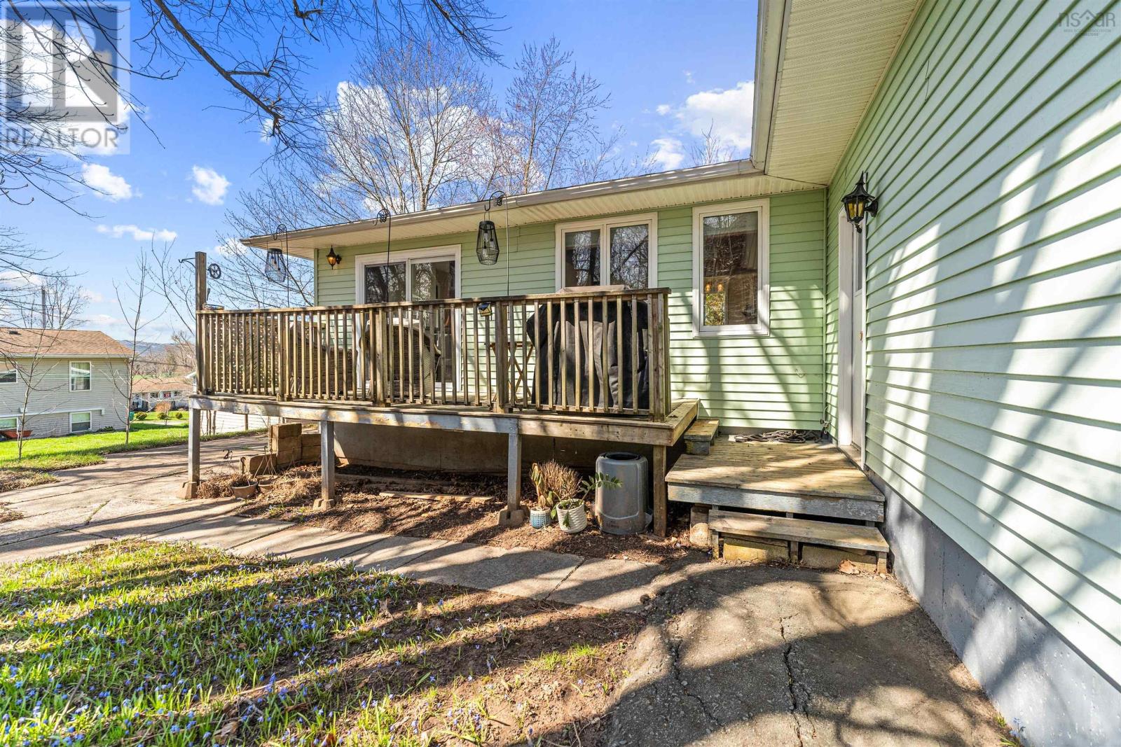 332 Wilson Street - 8