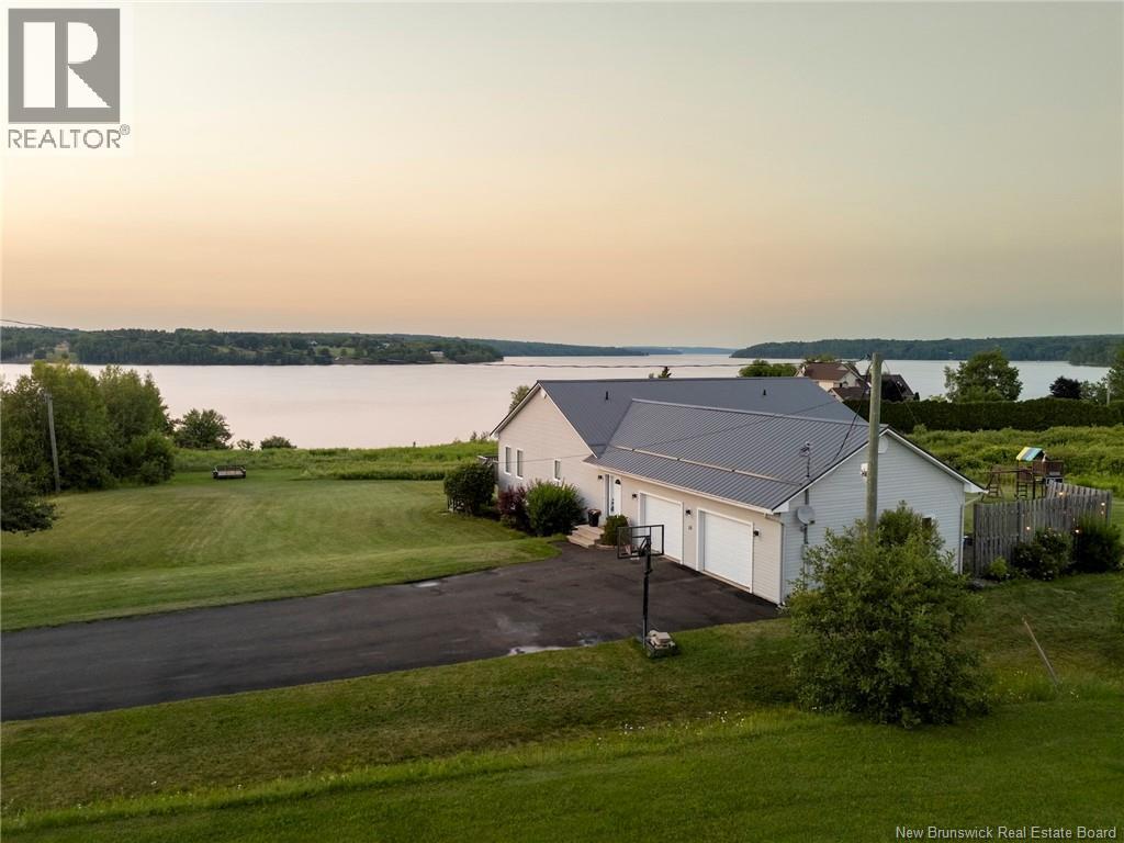 10 Ripple Lane - 2