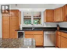 1421 Woodstock Road, Fredericton, NB E3C1P2 Photo 46