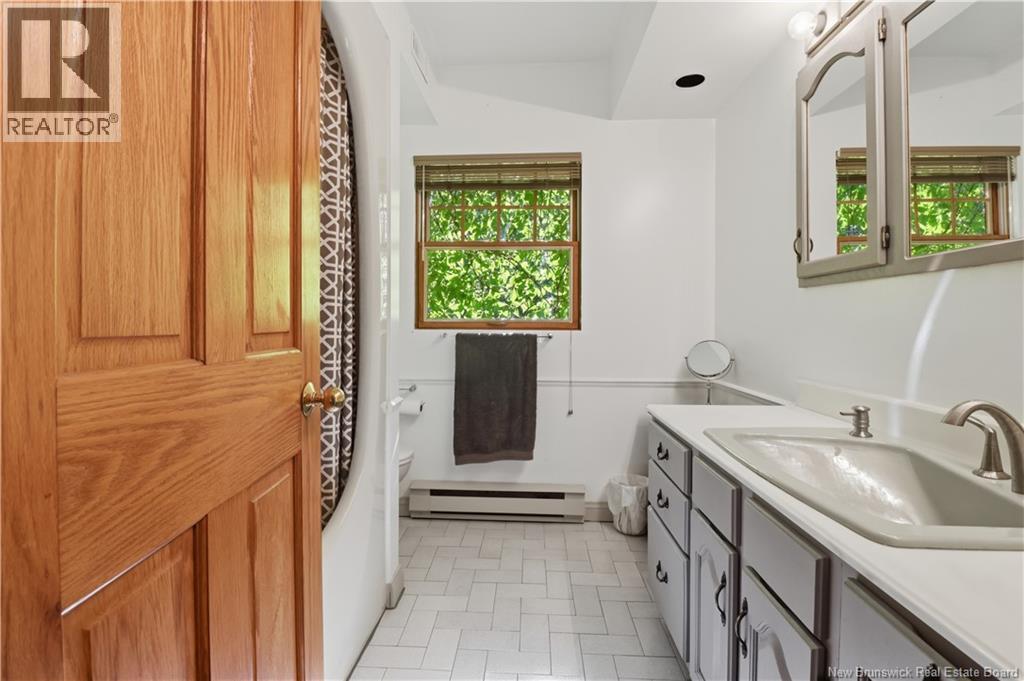 1421 Woodstock Road - Image 29